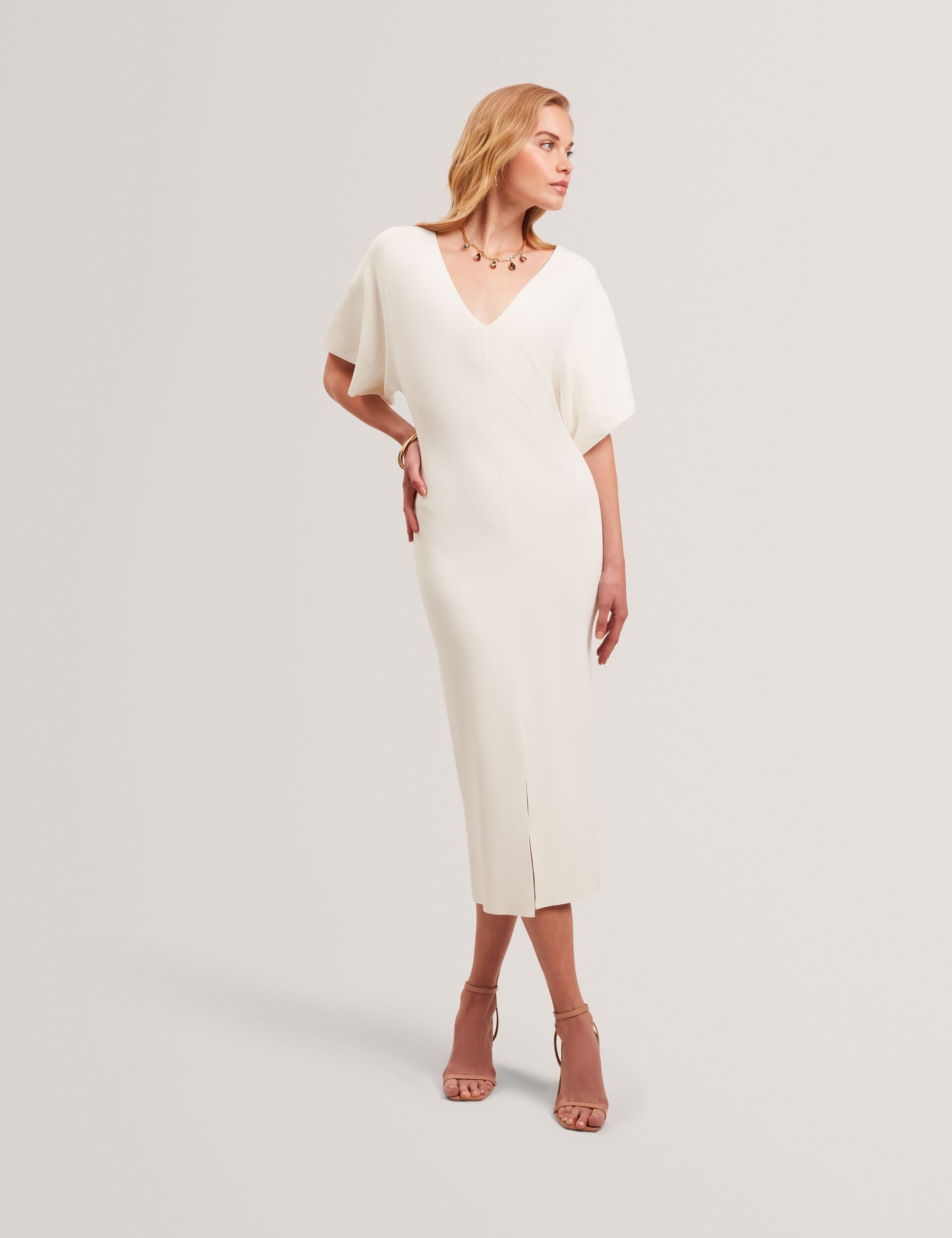 REBEXXA - Wide Sleeve Knitted Bodycon Midi Dress REBEXXA - Wide Sleeve Knitted Bodycon Midi Dress