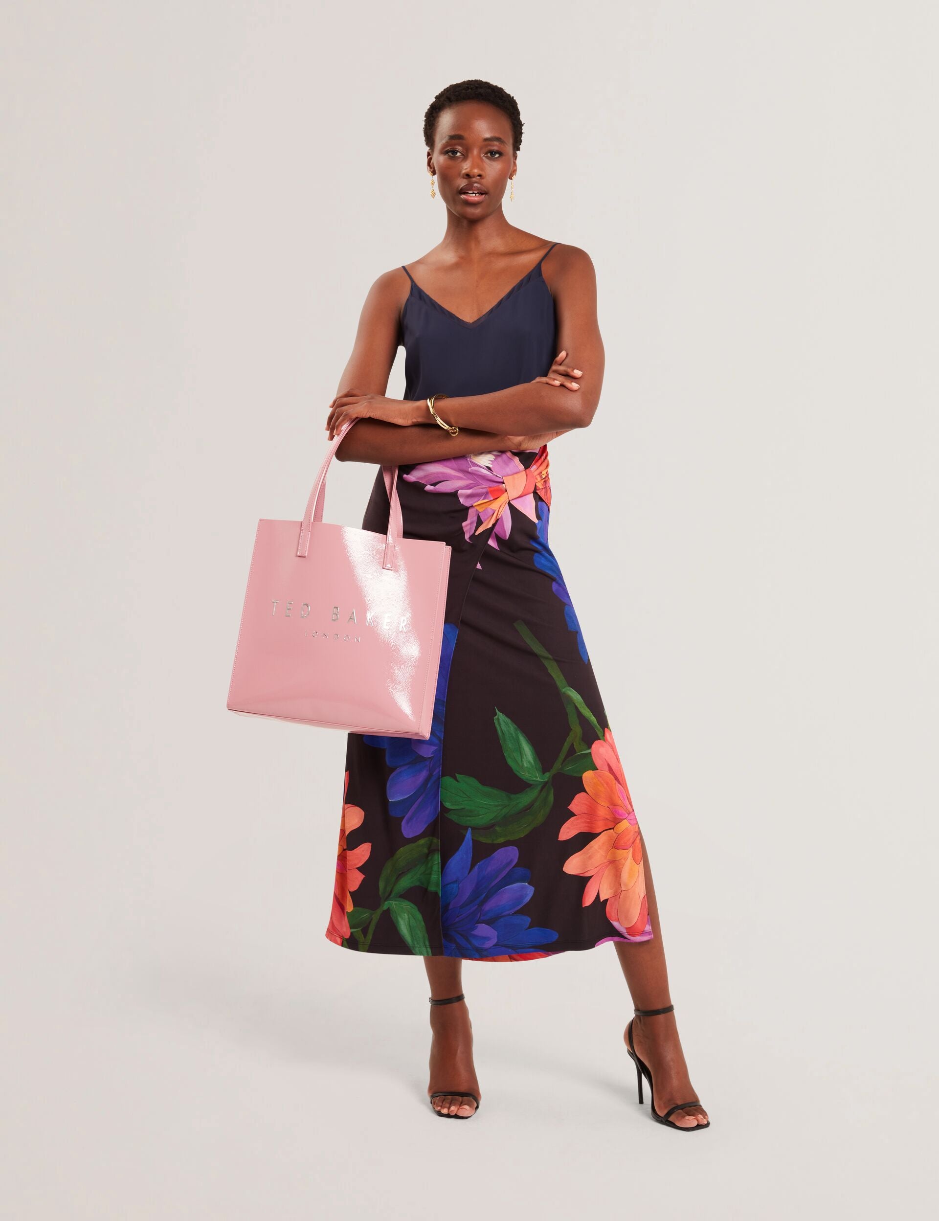 Pink Large Crinkle Faux Leather Icon Tote Bag | CRINKON Pink Large Crinkle Faux Leather Icon Tote Bag | CRINKON