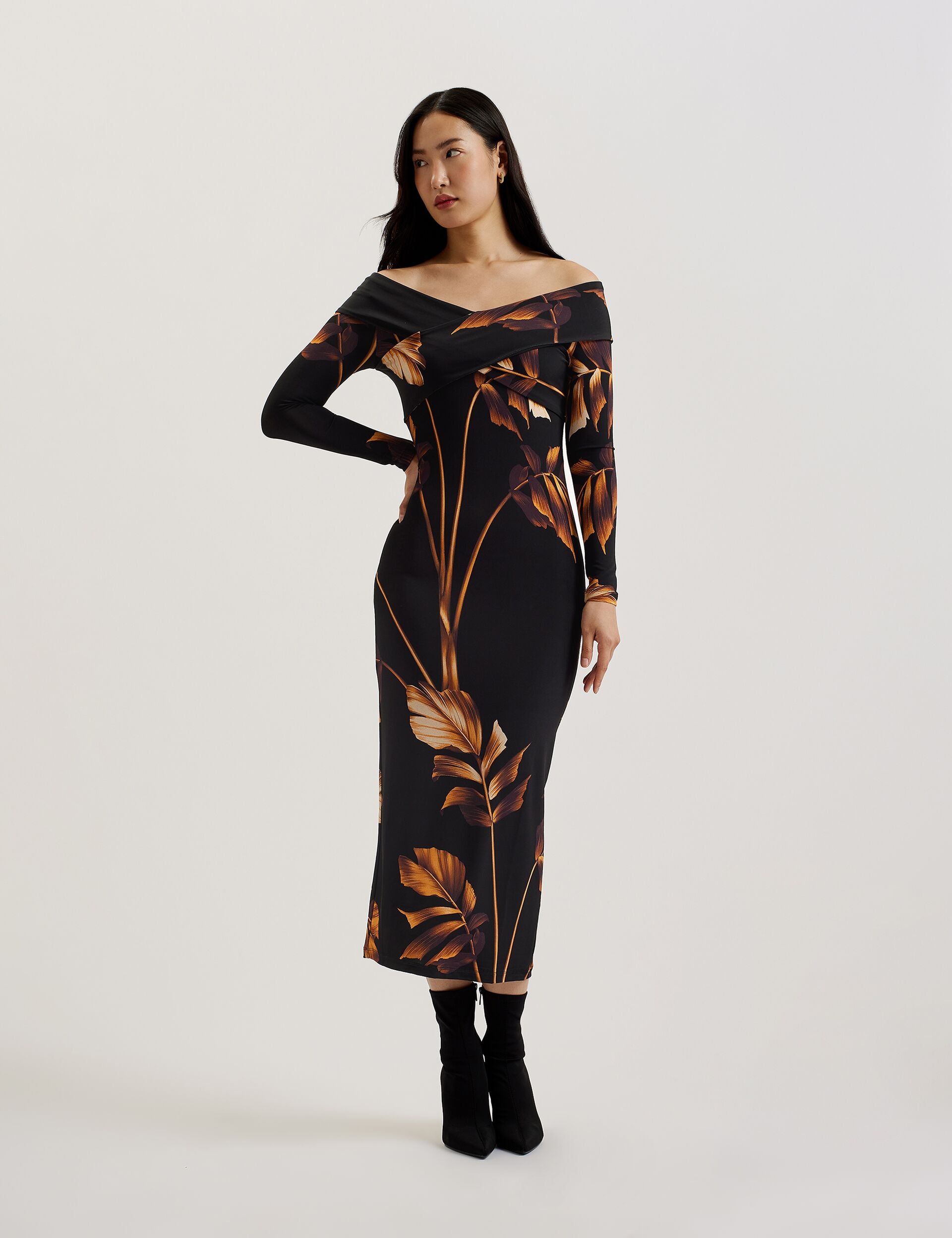 Printed Bardot Long Sleeve Midi Dress | Josefen | Ted Baker US Printed Bardot Long Sleeve Midi Dress | Josefen | Ted Baker US
