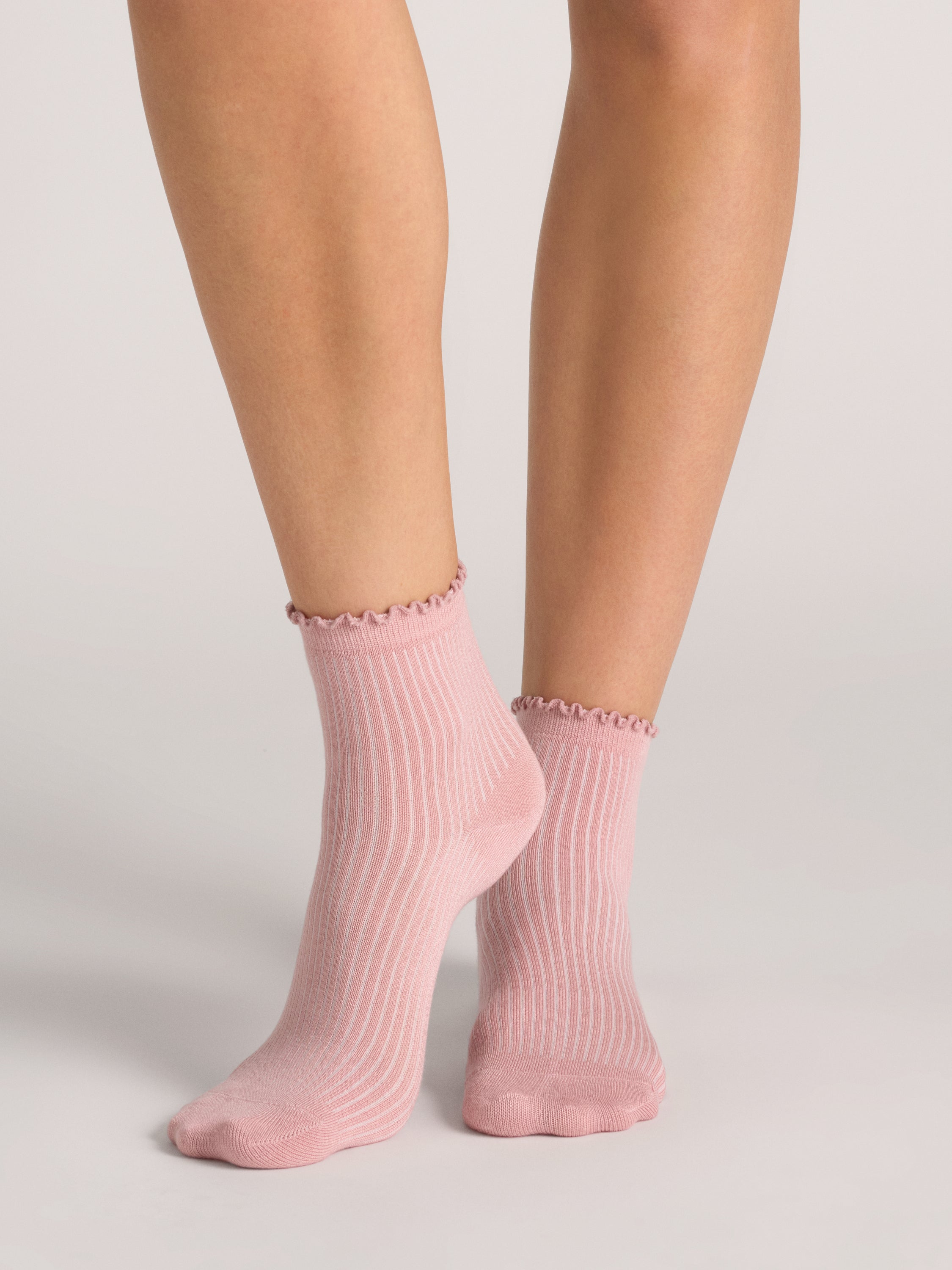 3 PK Women's Non Terry Ruffle Anklet