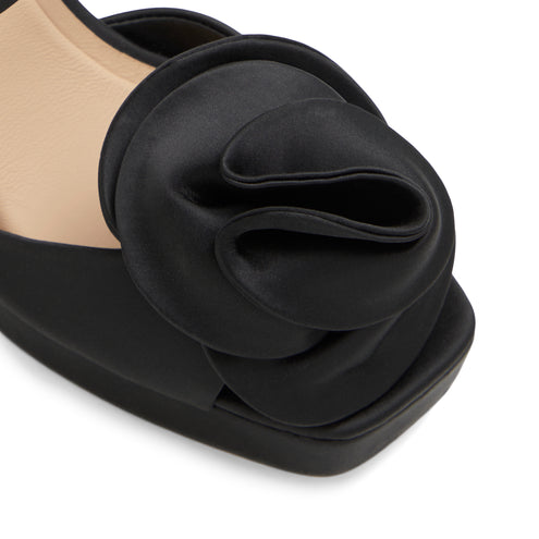 MADDY ROSE | BLACK-OVERFLOW