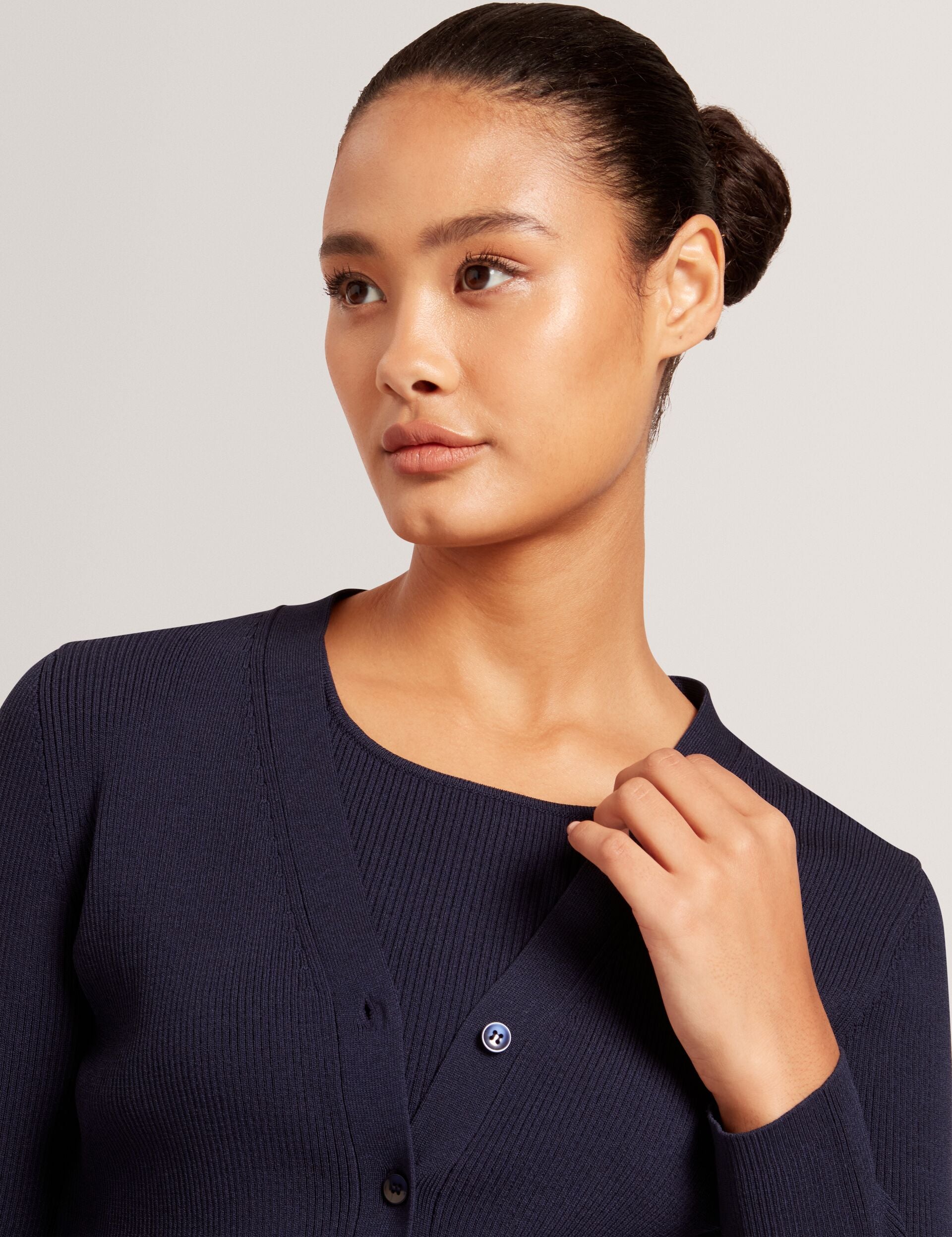 TOÉ Baker Cardigan ネイビー TOÉ Baker Cardigan – THE TOÉ