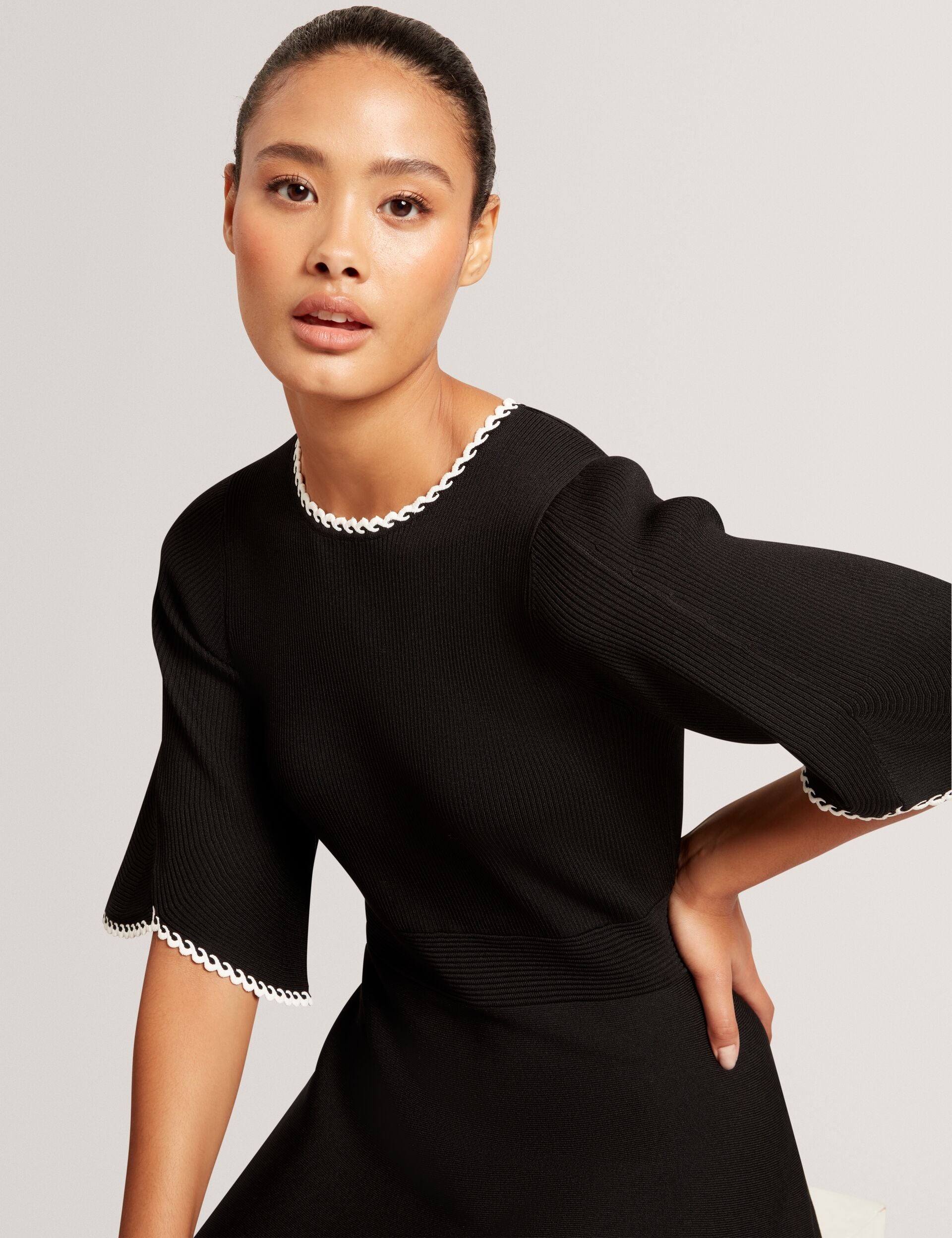 Ted Baker London Flare Short Sleeve Round Neck Dress - Rich Black Ted Baker London Flare Short Sleeve Round Neck Dress - Rich Black