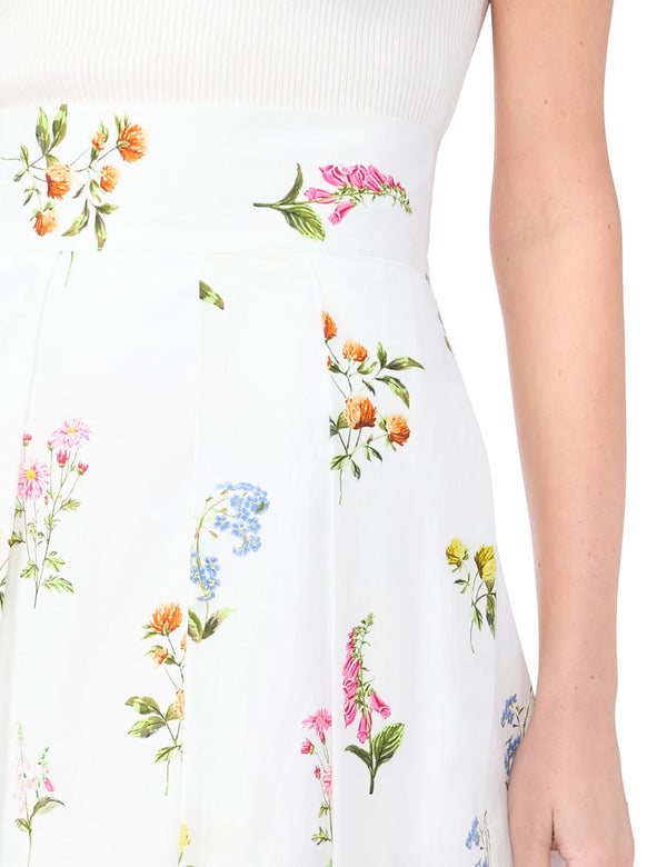 RIHANA | WHITE