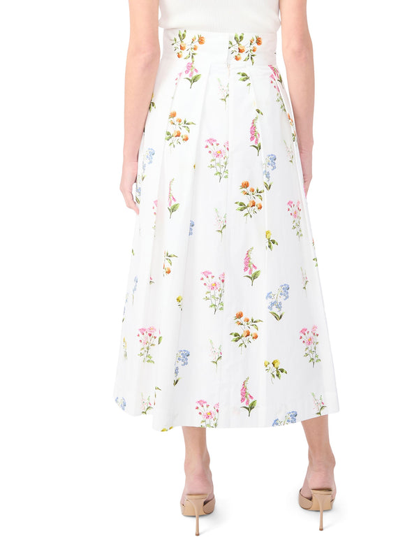 RIHANA | WHITE
