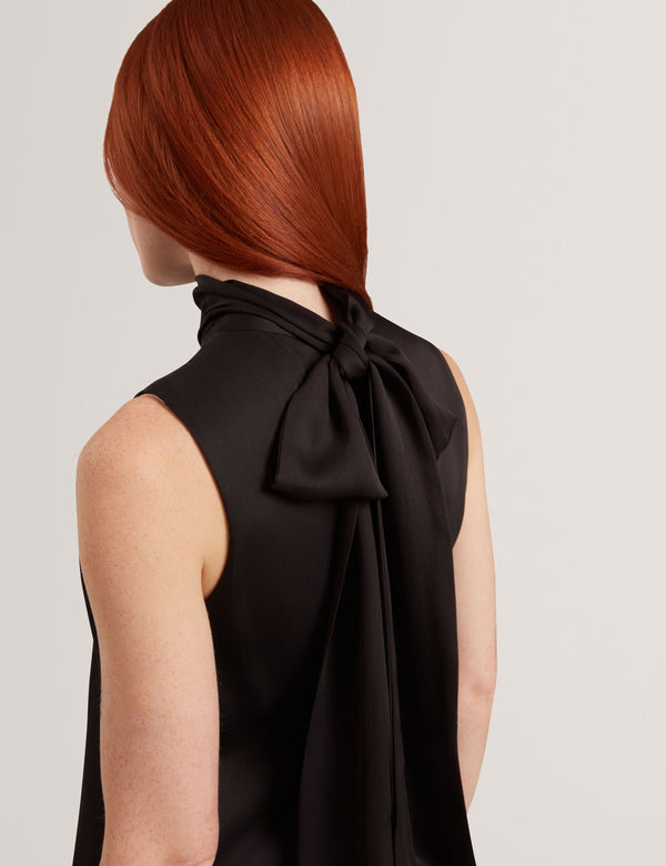 ANNA | BLACK