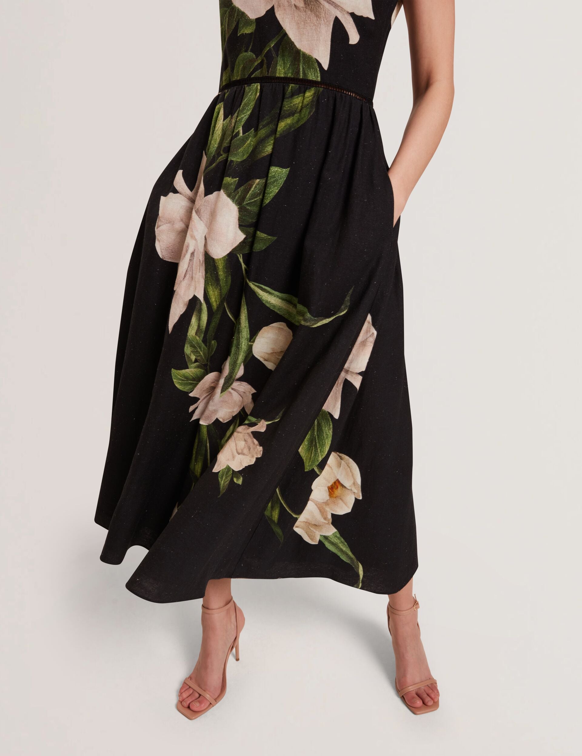 TED BAKERブラックドレス Rich Black Rich Black | Sleeveless Fit And Flare Maxi Dress