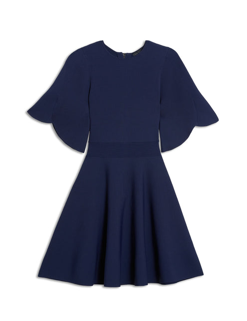 dress outlet Where timeless elegance meets modern sophistication. An off shoulder silhouette that never goes out of style., #thedressoutlet #formaldresses #prom #prom #fashioninspo | The dimensional layered effect and elegant stitching Morgan - Outlet
