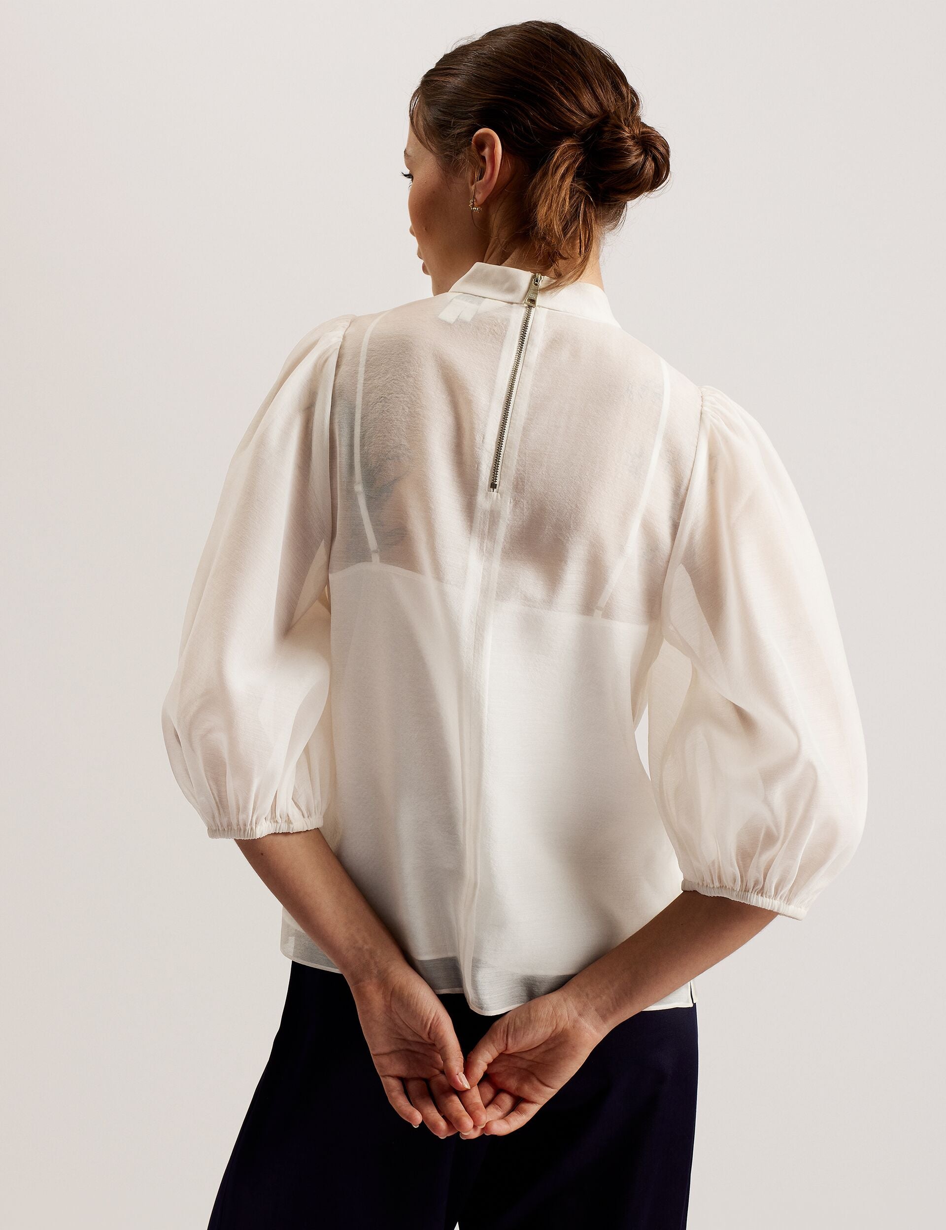 【新品タグ付き】LAUBEBLANC balloon peplum tops Balloon peplum Tops – L'AUBE BLANC