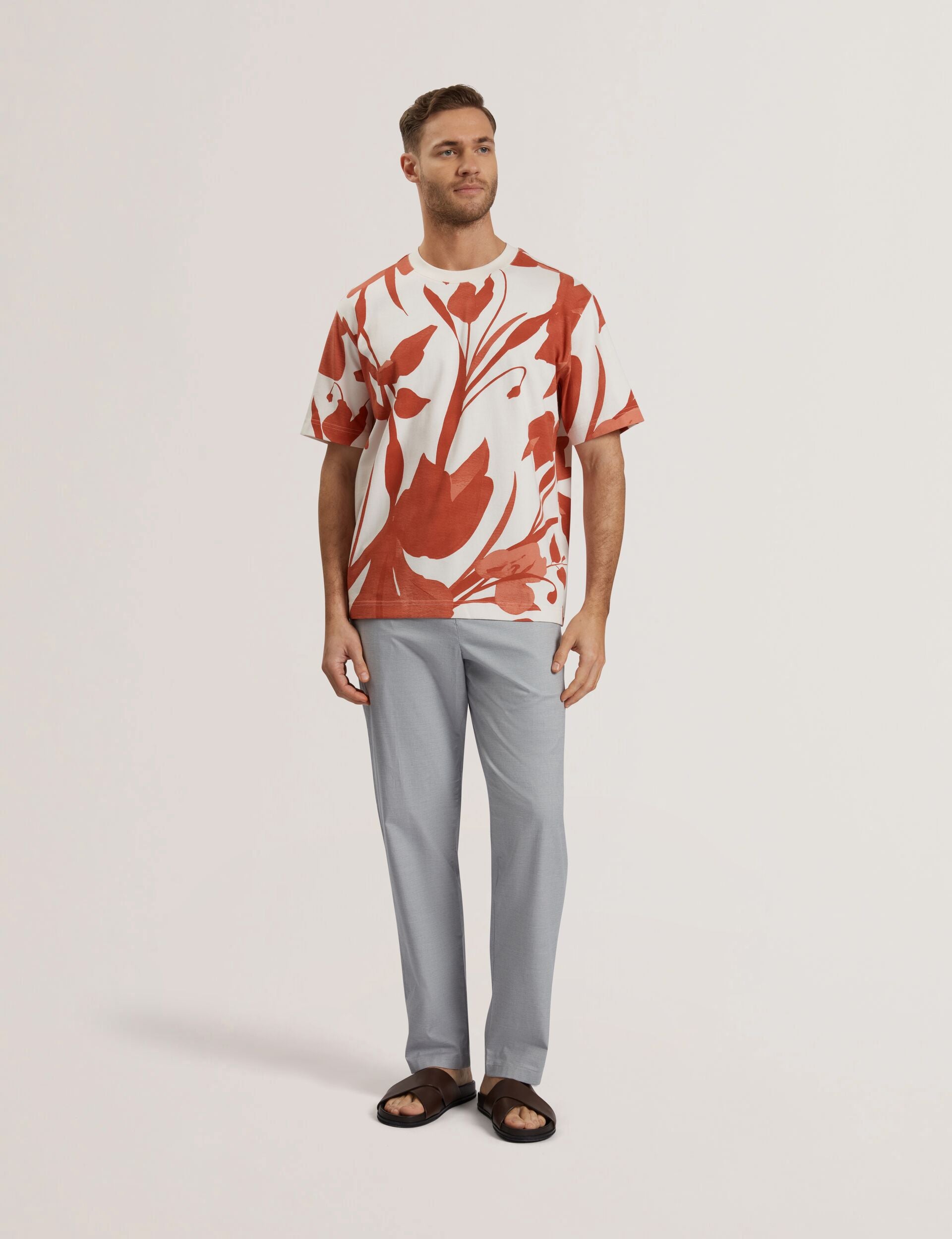 Red Floral Print Heavyweight Cotton T-shirt | Yiannos | Ted Baker US