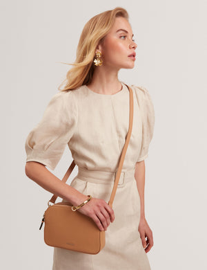 DARCELO | TAUPE