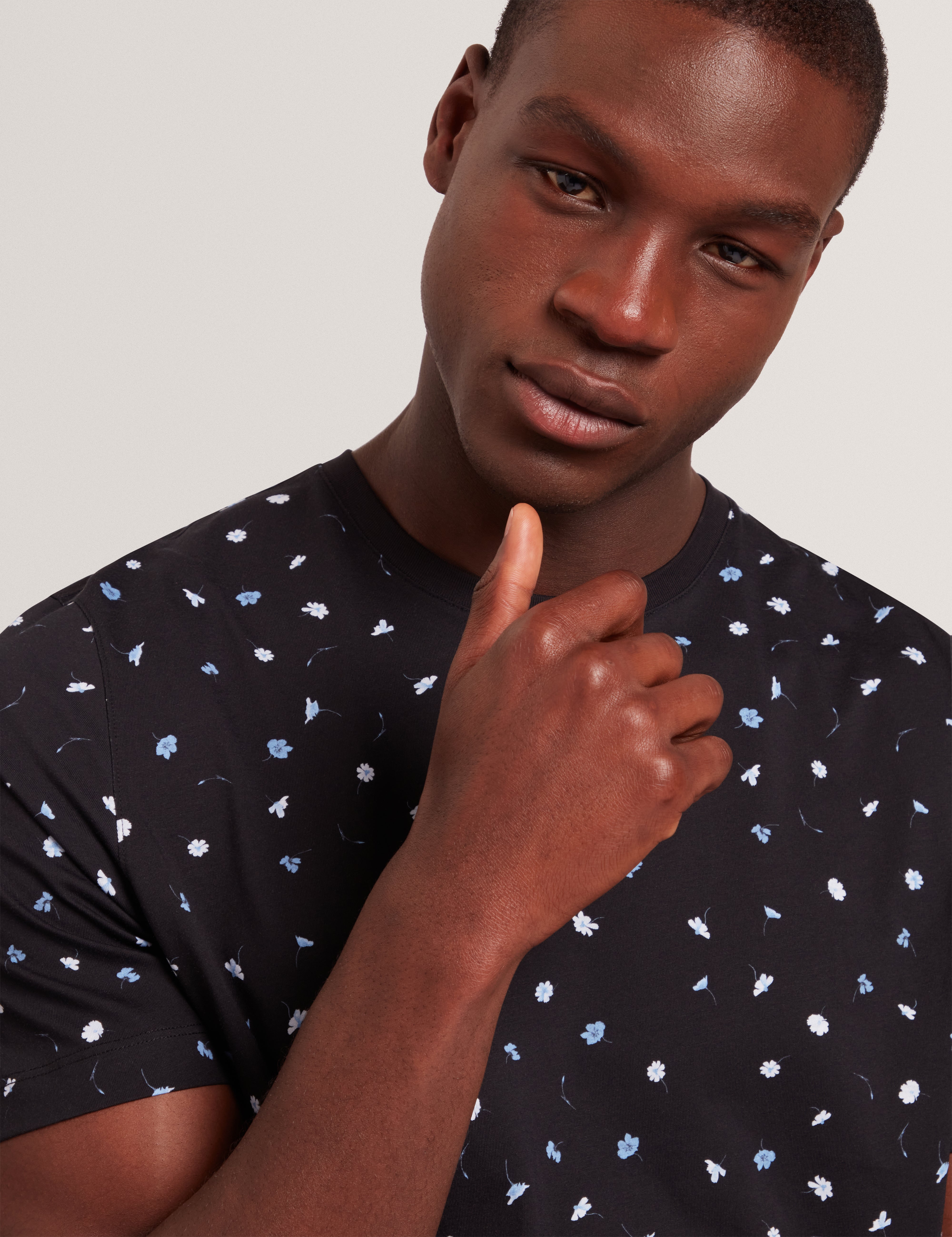 Scattered Floral Print Crew Neck T-shirt | Burtun | Ted Baker US