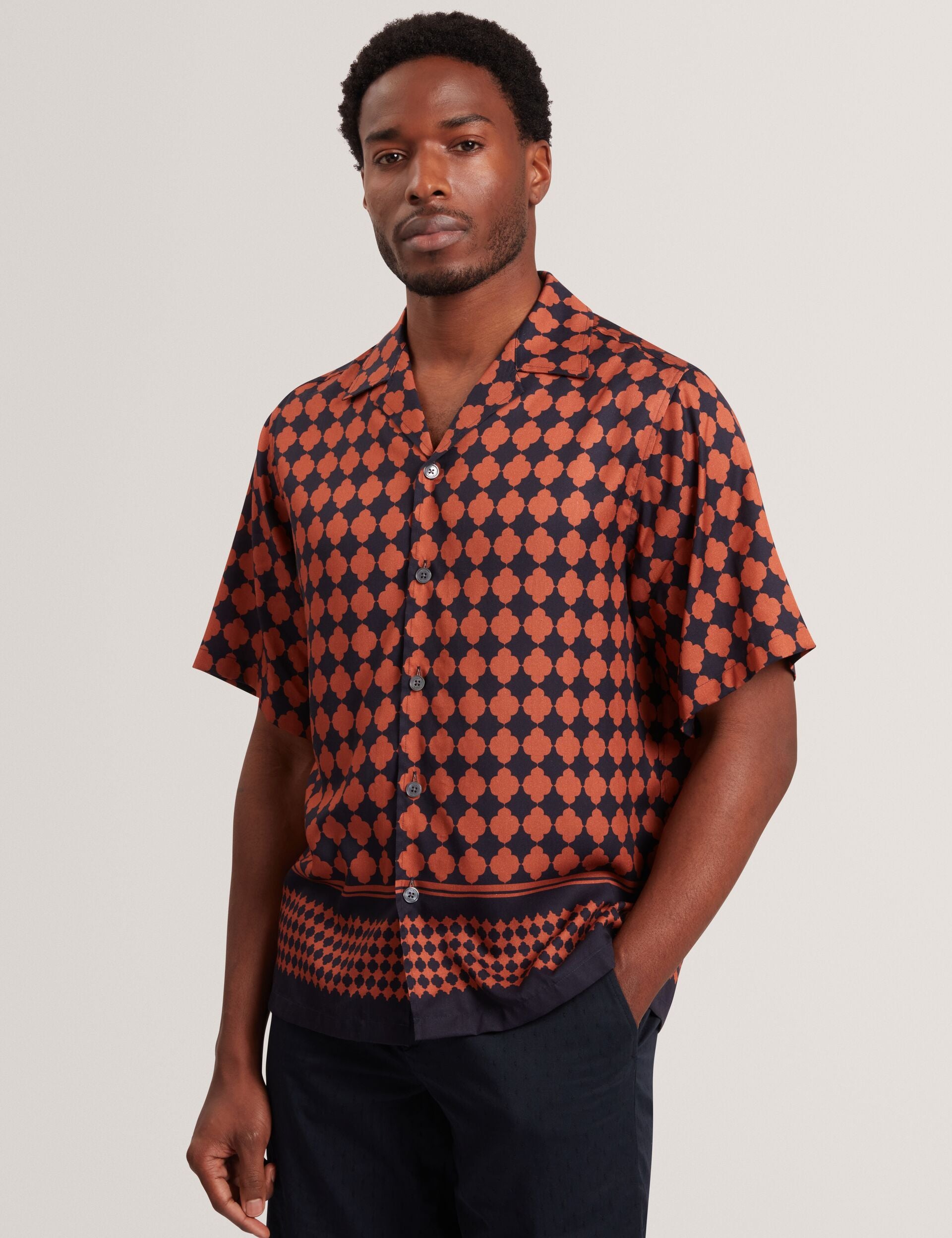 JIRAHU Tile Border Print Short Sleeve Shirt