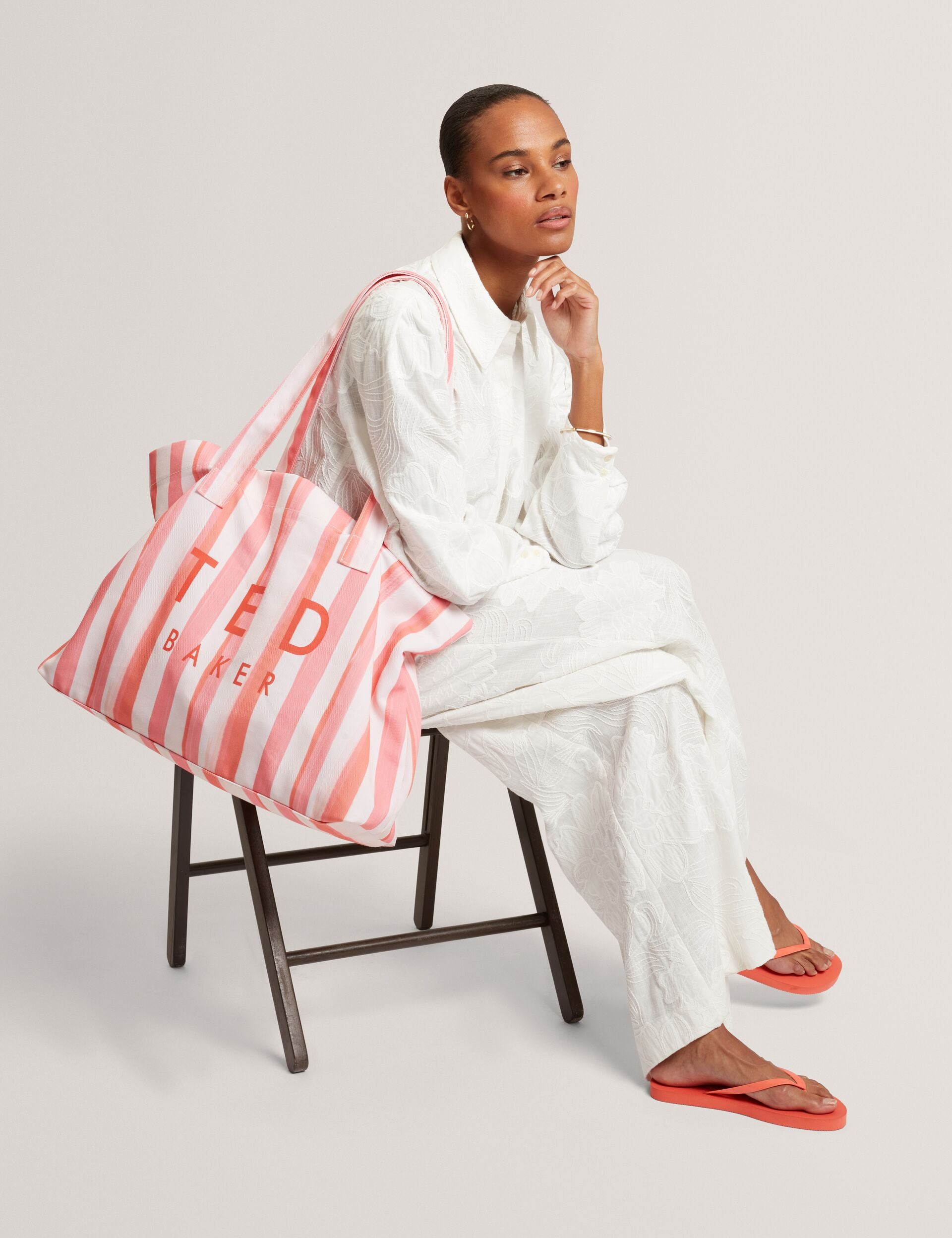 Strandtas Sunnylife Kids Canvas Beach Bag Strawberry Sunshine Pink Strandtas Sunnylife Kids Canvas Beach Bag Strawberry Sunshine Pink