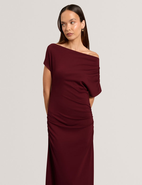 MAEVELY | MAROON