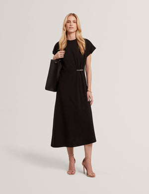 HESSIE | NOIR