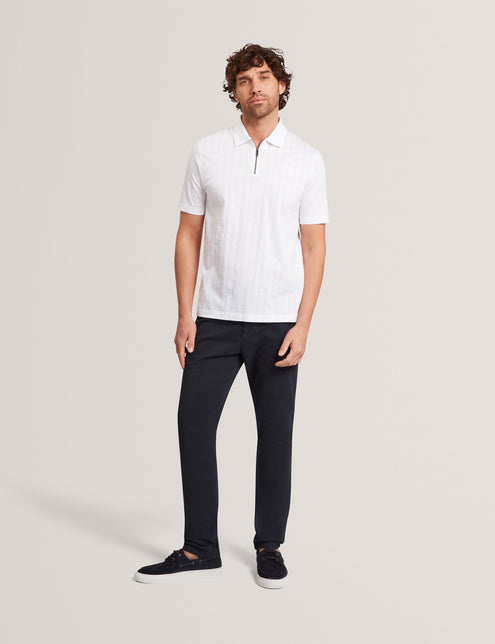 VICTOR | WHITE
