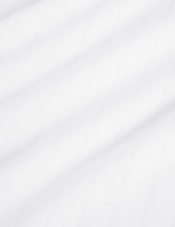 VICTOR | WHITE