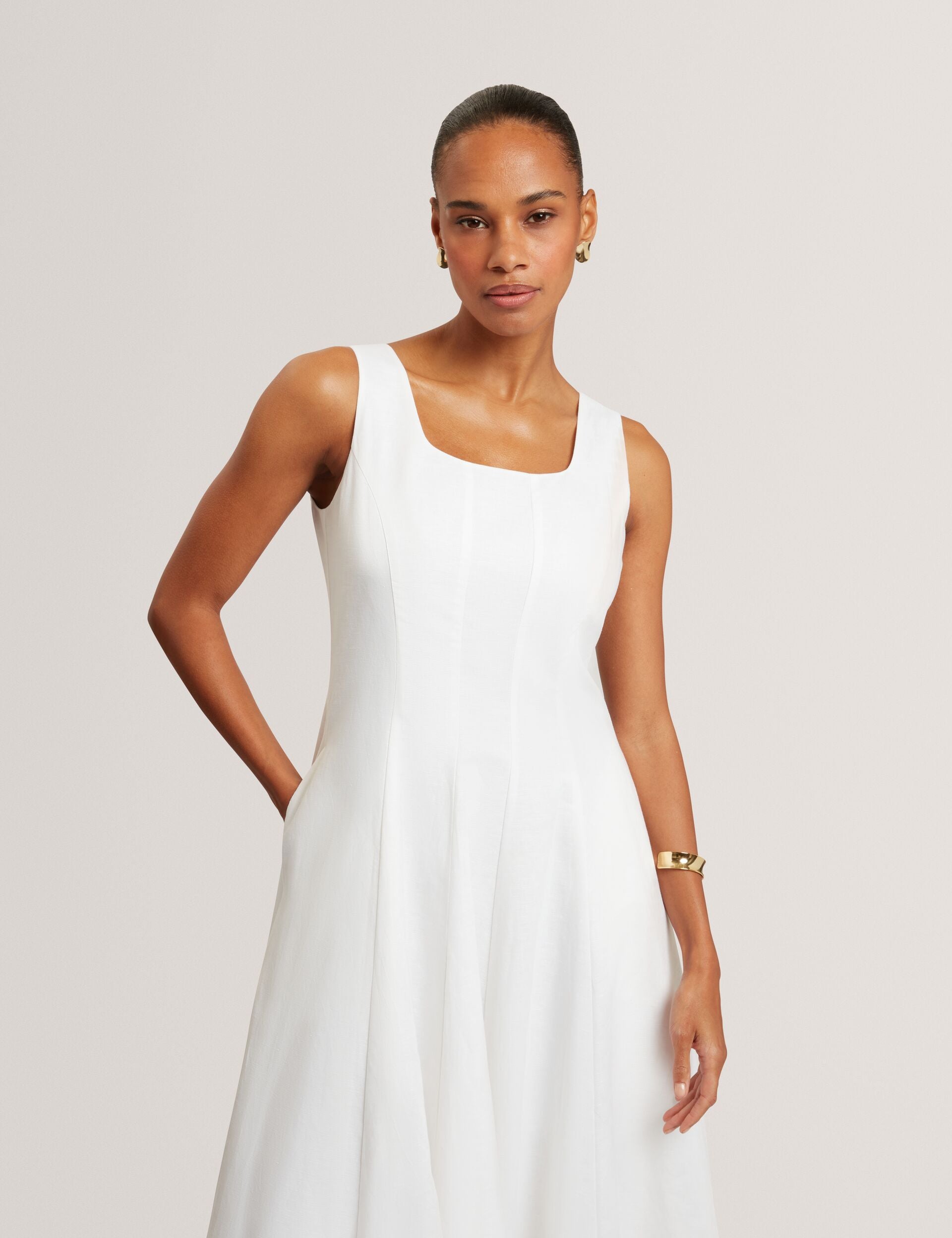 ted baker white dress Tildda Jamboree Floral Skater in creating a sophisticated Linen Cotton Panelled Sleeveless Midi