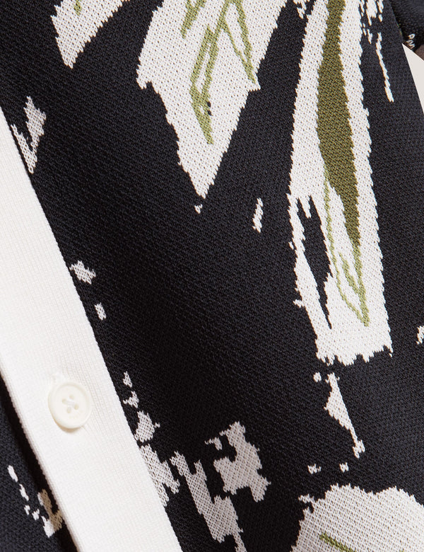KYES | NAVY