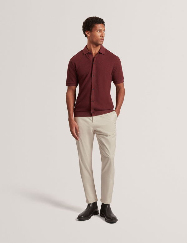 CONNYR | MAROON
