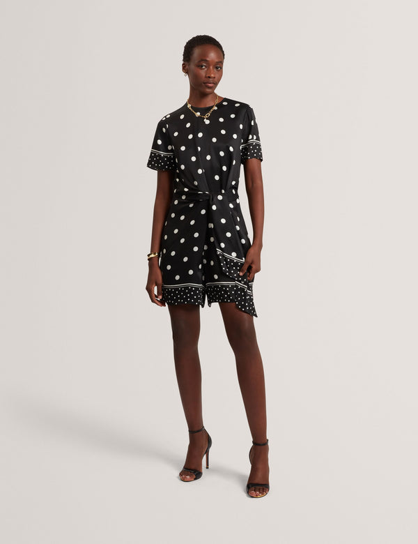 ACIAA | BLACK