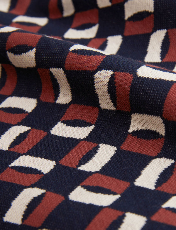 NEERISS | MAROON