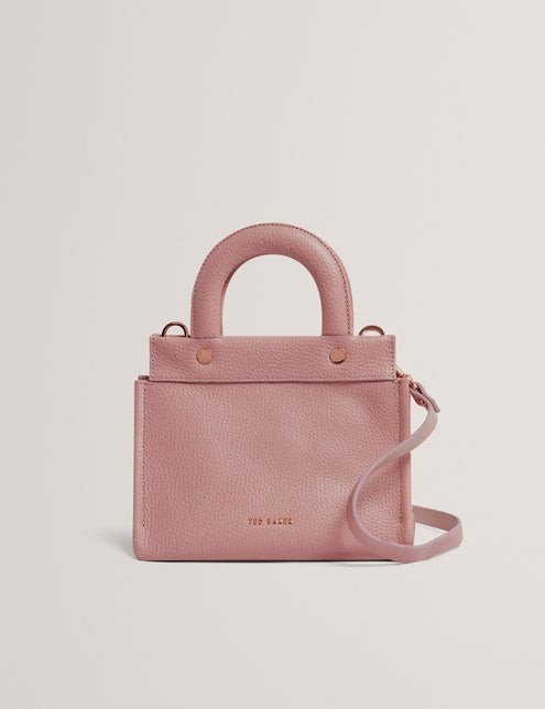 RONIAA | ROSE PÂLE