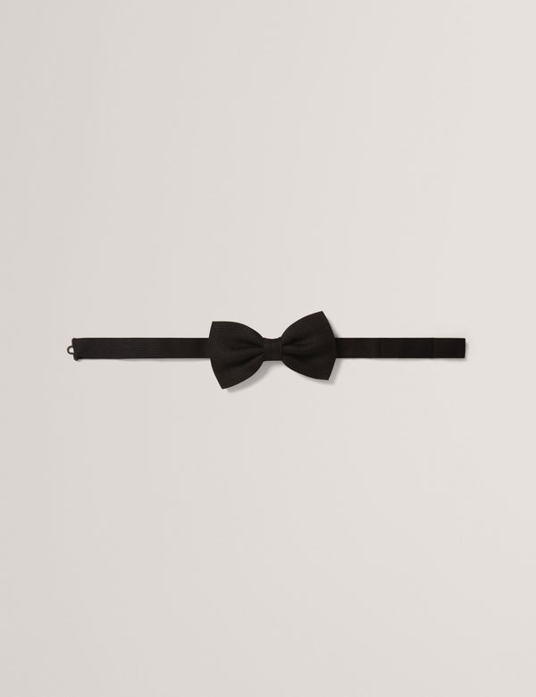 HEARNEE | NOIR