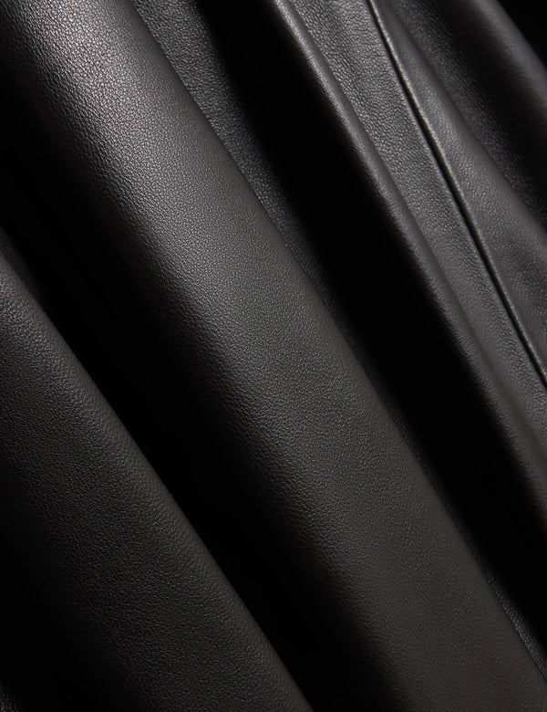 ADFABI | BLACK