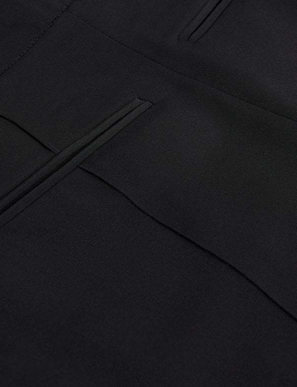 RAEET | BLACK