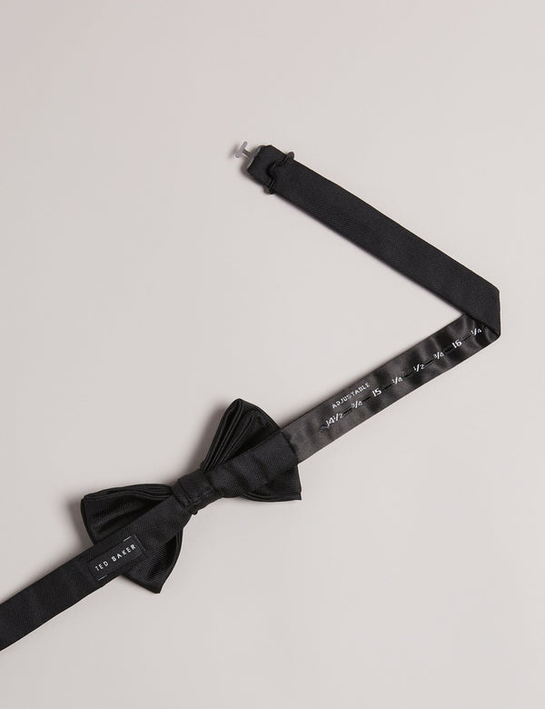 PLAIN BOW TIE | BLACK