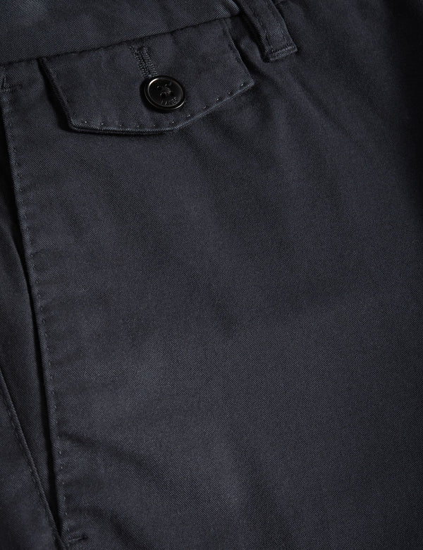 ASHFRD | DARK NAVY