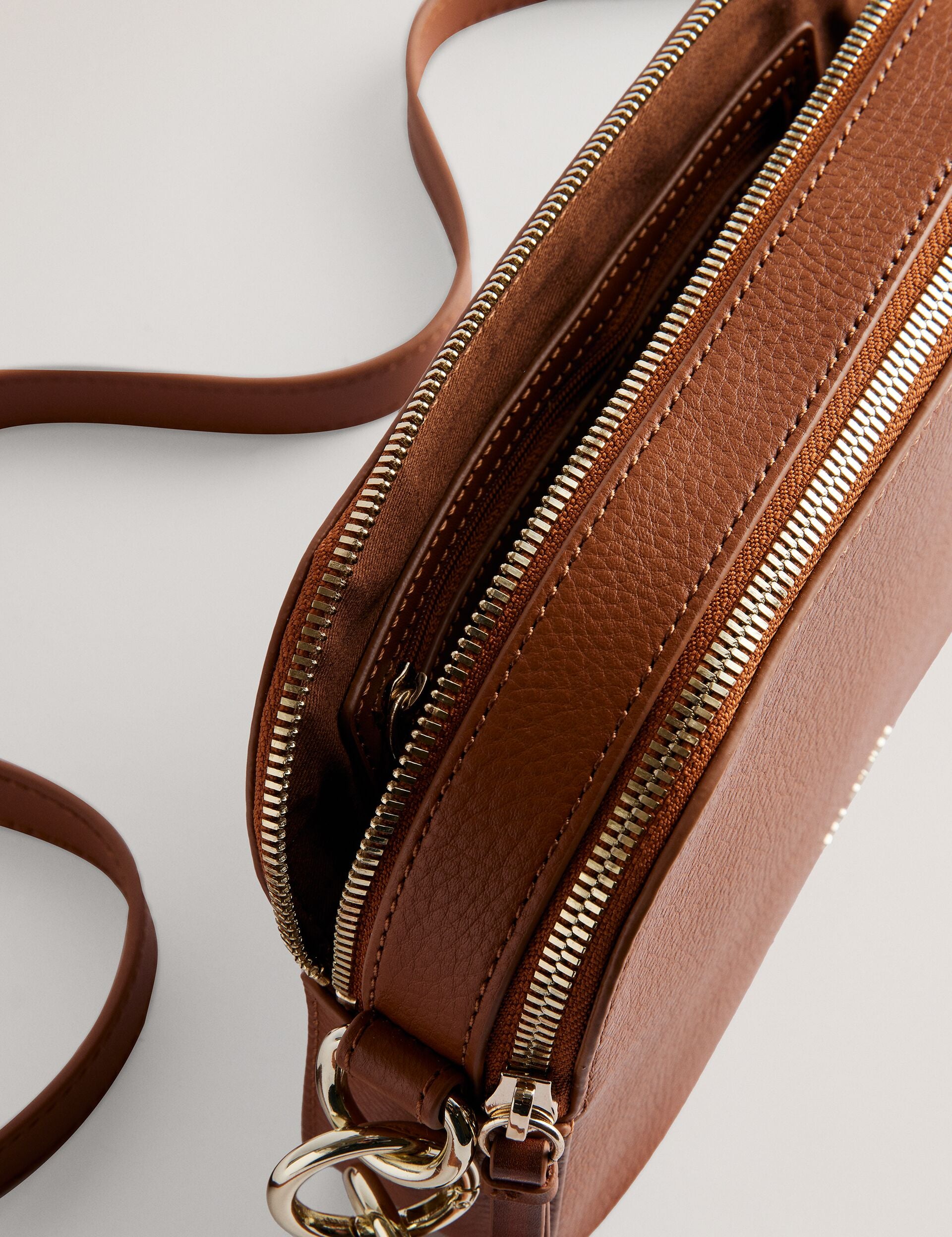 Brn-choc Ted Baker UK