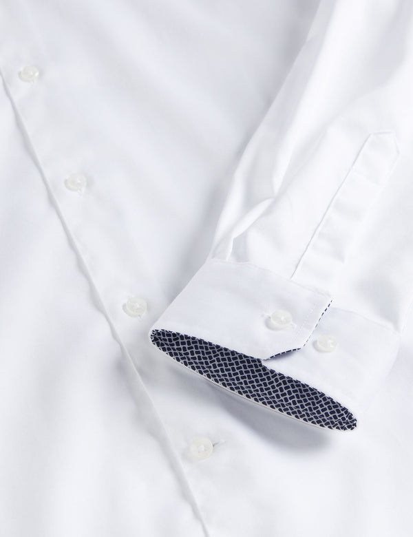 HOLMESS | WHITE
