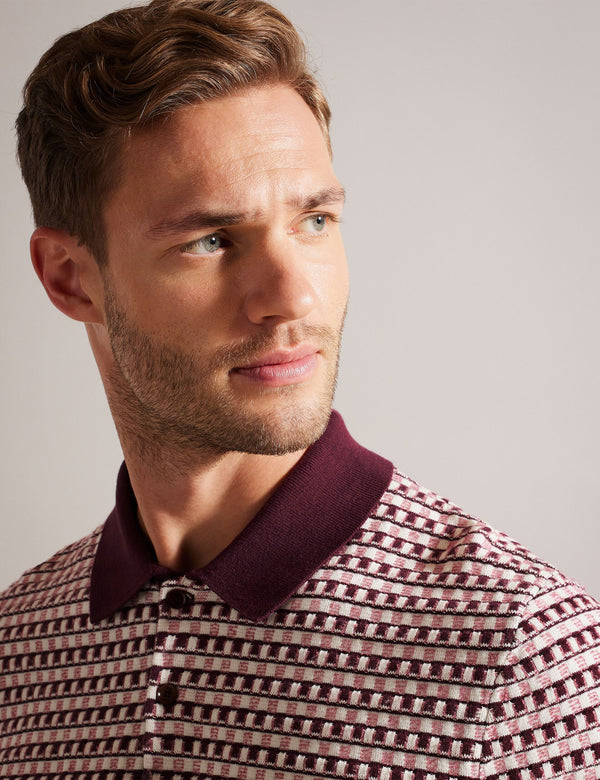 NOTAE | MAROON