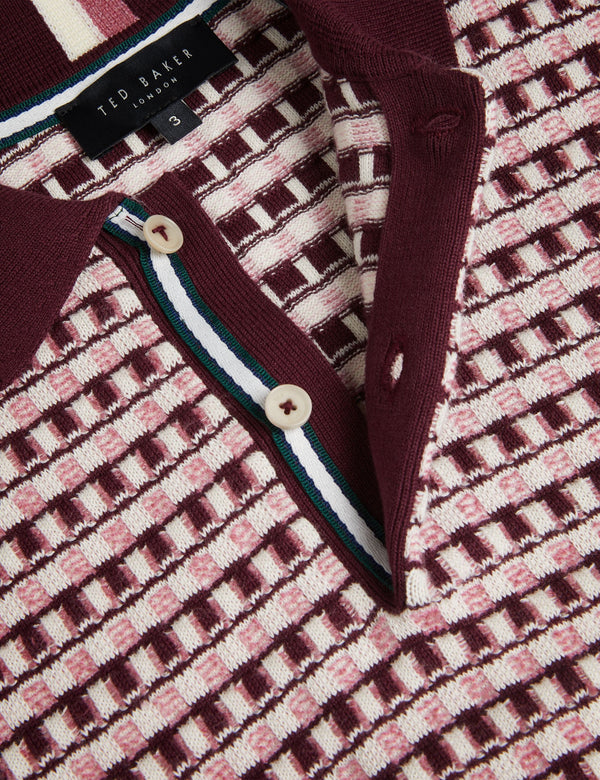 NOTAE | MAROON