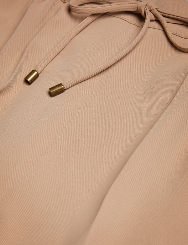 LAURAI | CAMEL