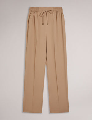 LAURAI | CAMEL