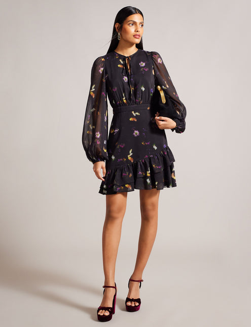 NIKAII | BLACK