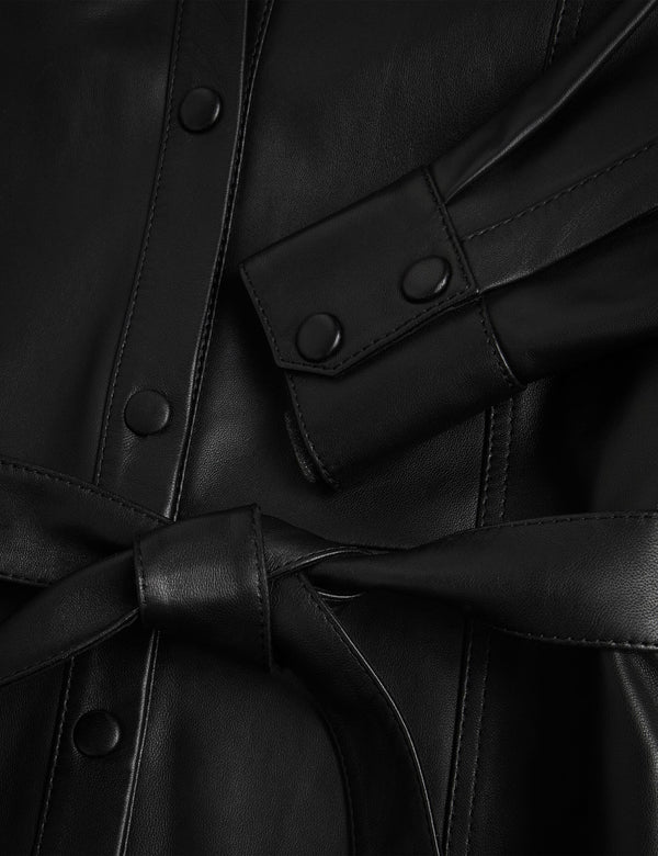TYRRAAH | BLACK