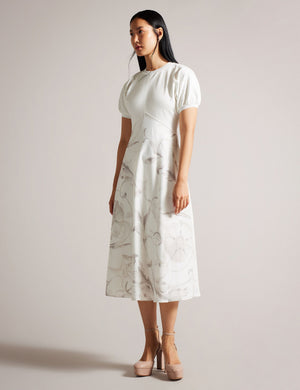 MAGYLEE | IVORY