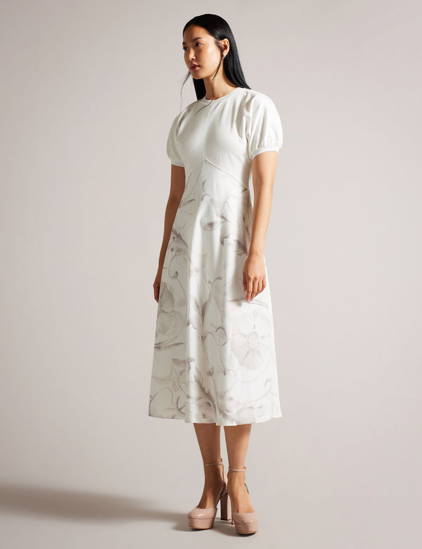 MAGYLEE | IVORY