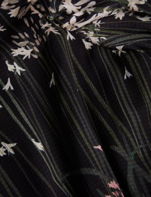 ZAHRRIA | BLACK
