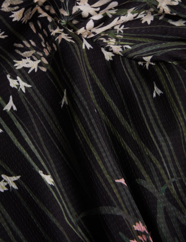 ZAHRRIA | BLACK