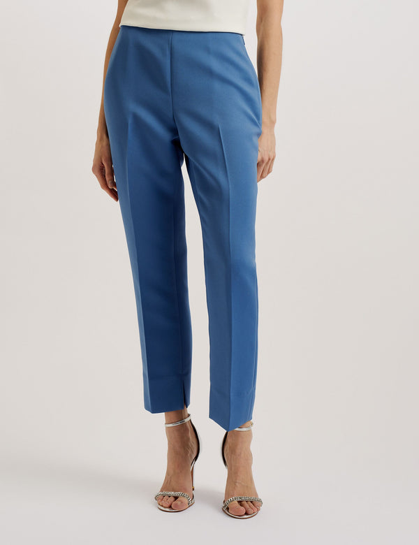 AKENIT | BLUE