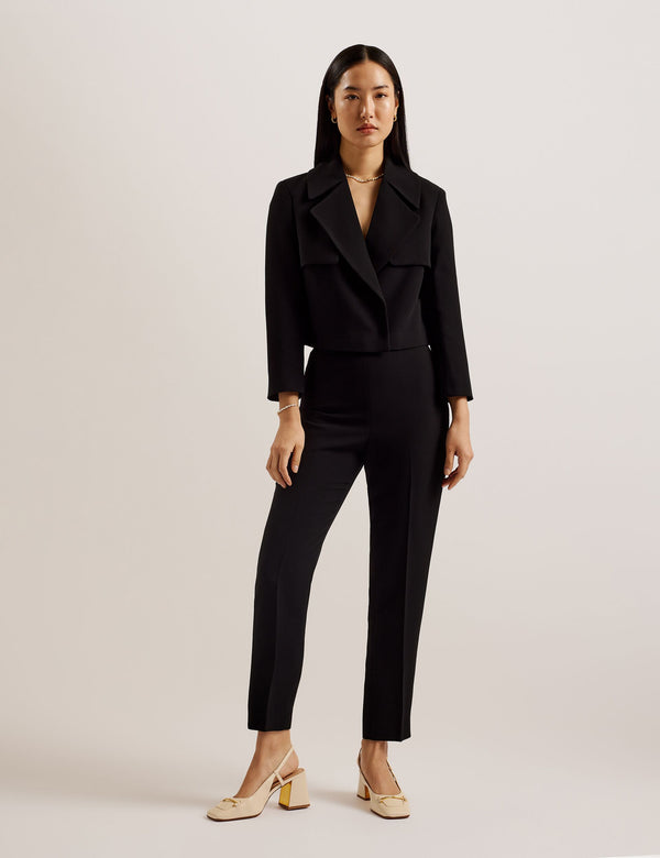 WYNO | BLACK