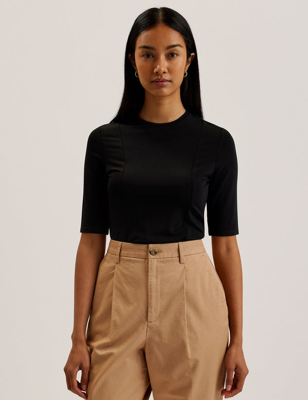 LAURRE | BLACK