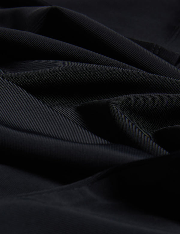 LAURRE | BLACK