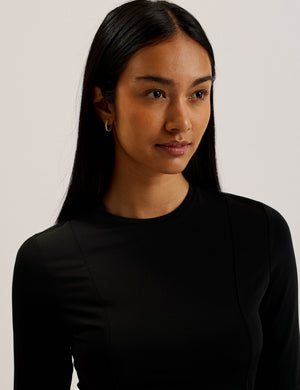 LAURRE | BLACK